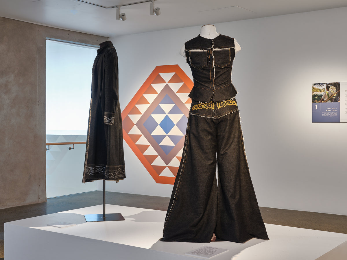 Te aho tapu hou: The new sacred thread exhibition photo