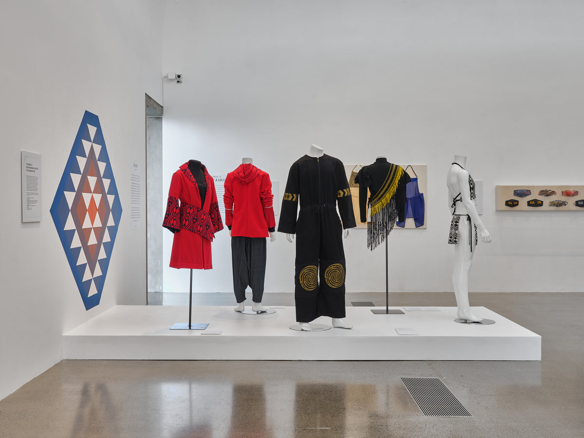 Te aho tapu hou: The new sacred thread exhibition photo