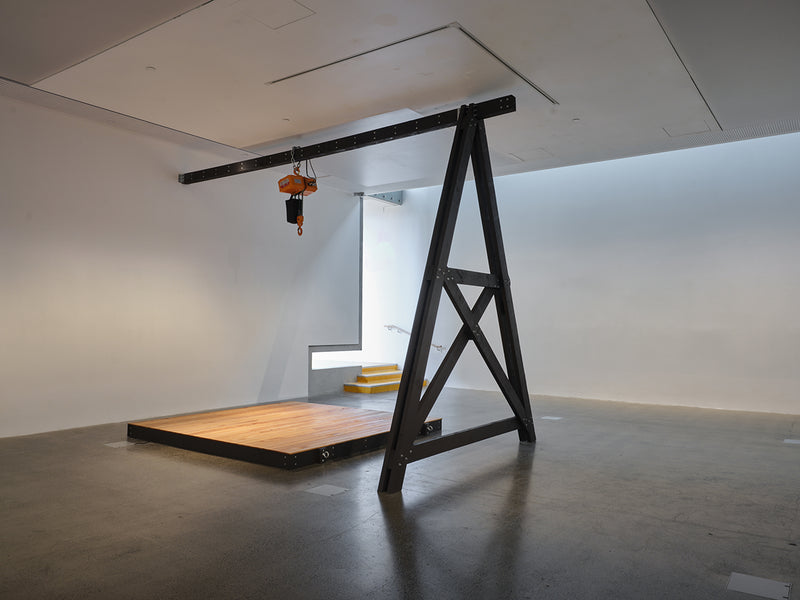 The thrum of the tide