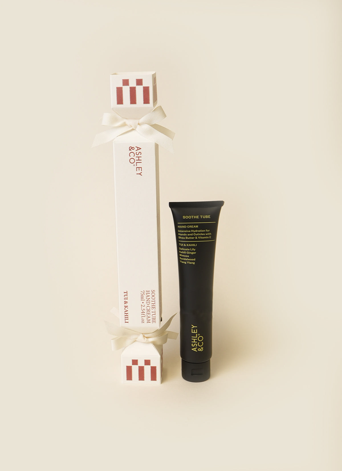 Ashley & Co Soothe Tube Tui & Kahili Christmas Cracker