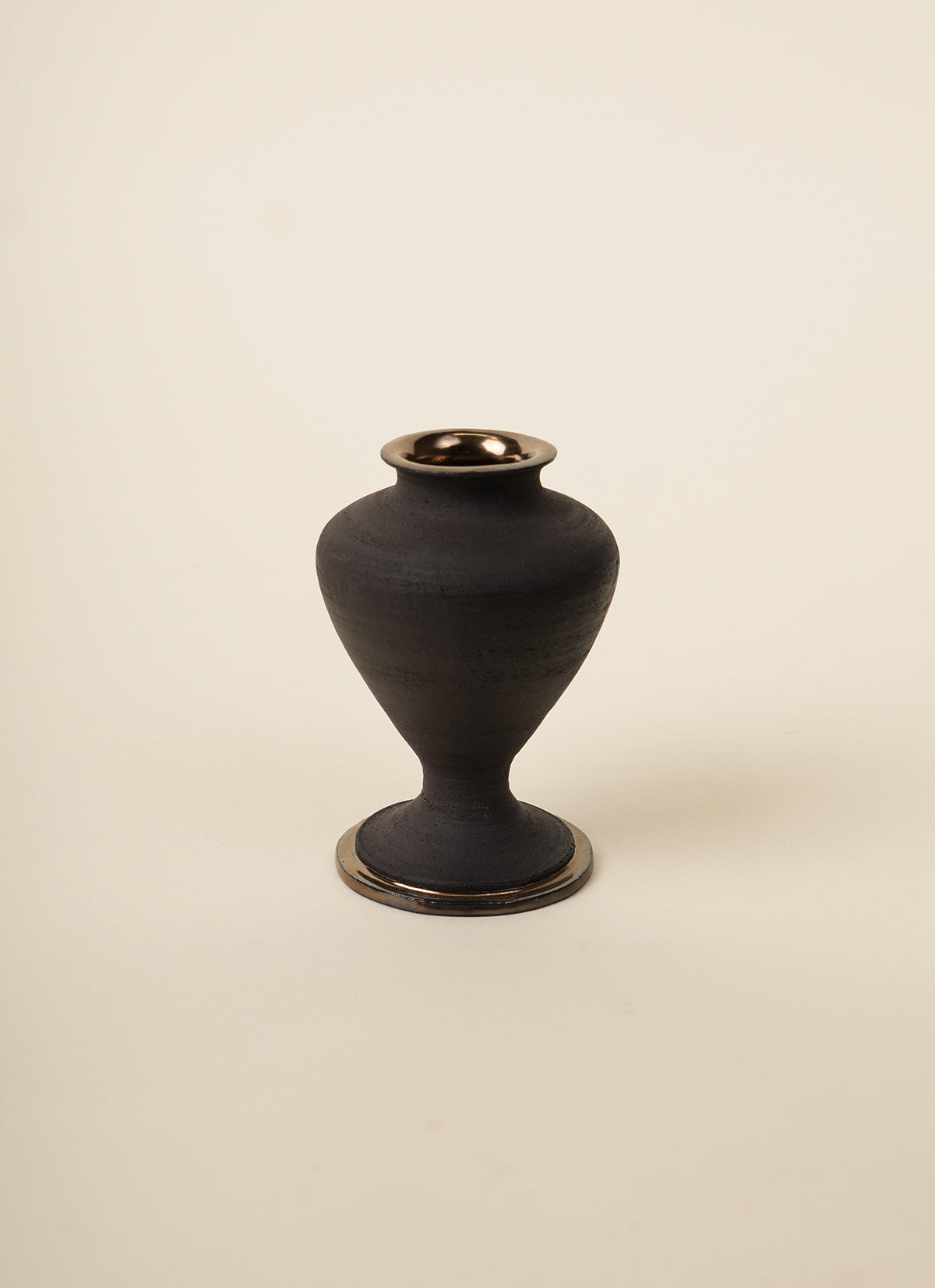 Hellespont Ceramics Galatea Shouldered Bud Vase
