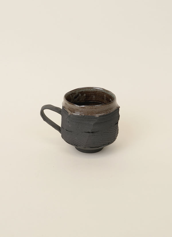 Jino Jeong Black Waves Cup