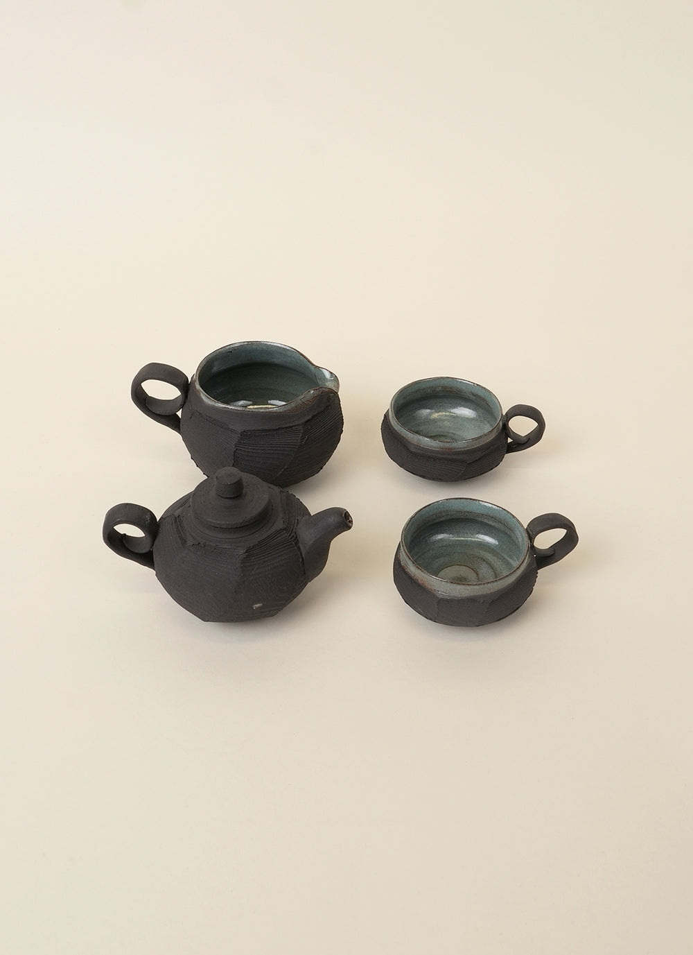 Jino Jeong Black Wave Teapot Set