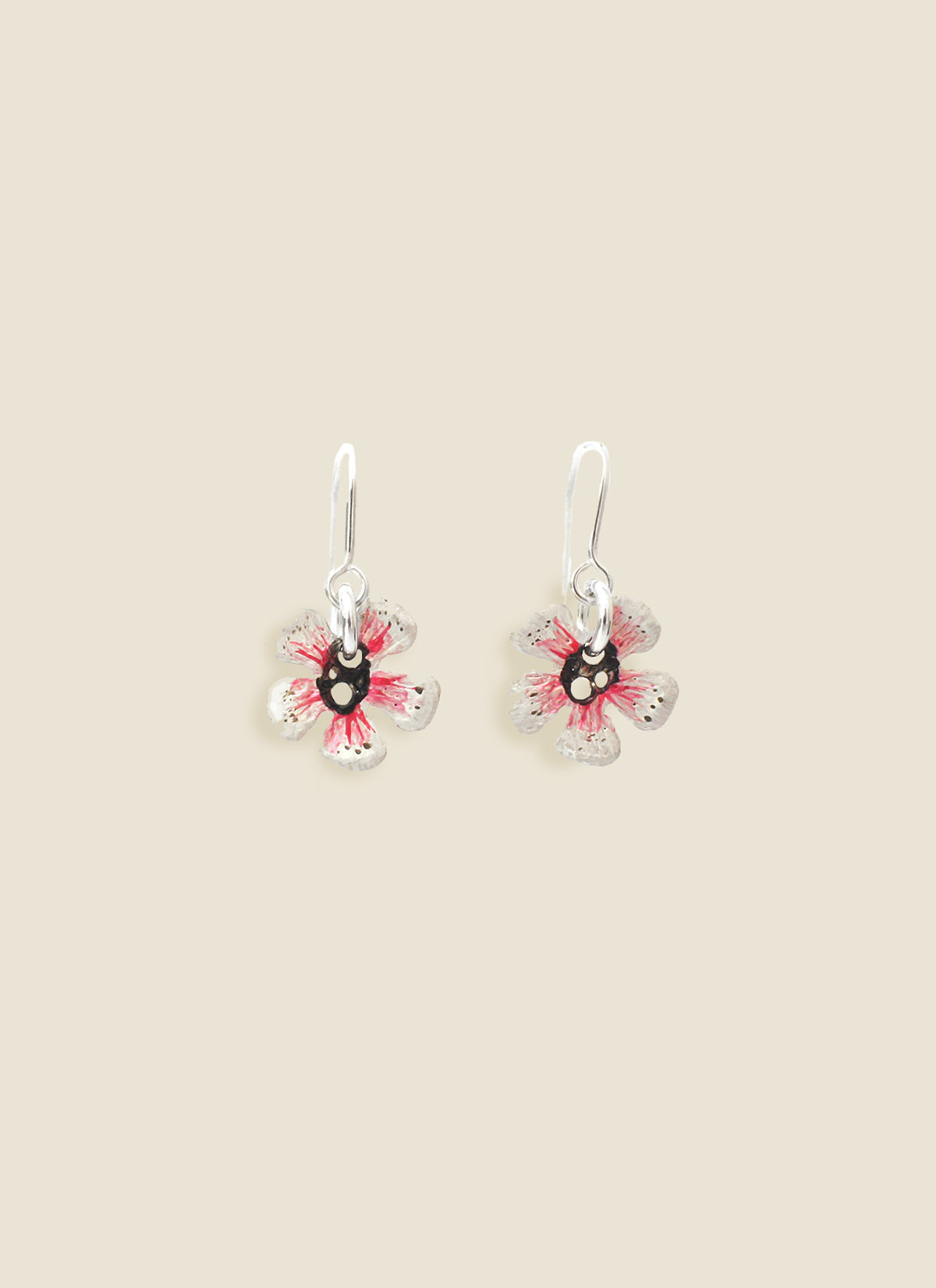 Lilygriffin Manuka Flower Earrings
