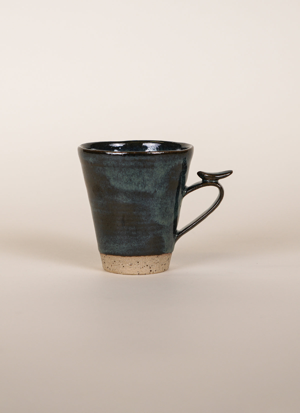 Jino Jeong Bird Handle Mug